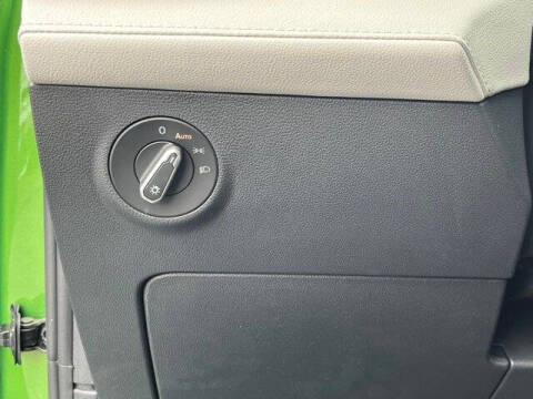 2026 Volkswagen Taos SEL 4Motion