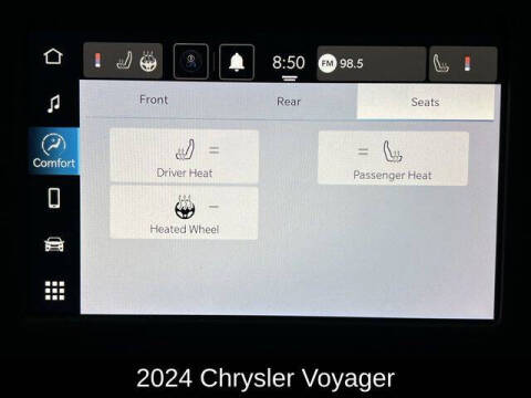 2024 Chrysler Voyager LX