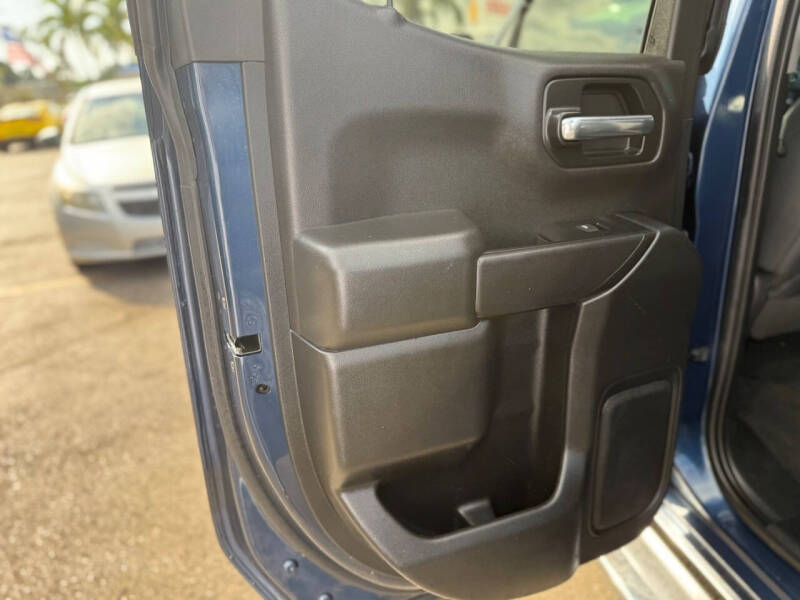 2019 Chevrolet Silverado 1500 Custom