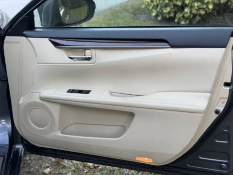 2013 Lexus ES 350