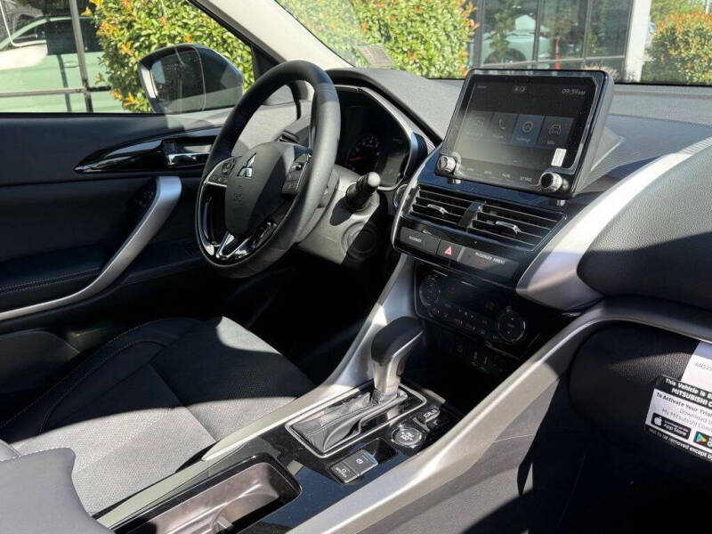 2026 Mitsubishi Eclipse Cross SE