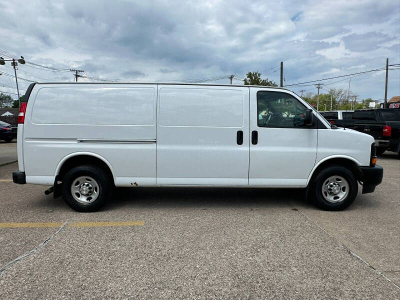 2017 Chevrolet Express 3500