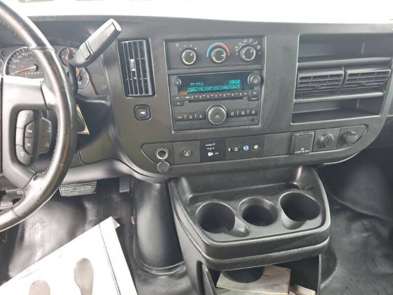 2021 Chevrolet Express 2500