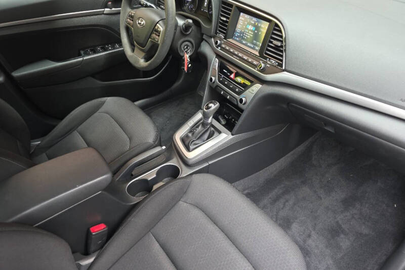 2018 Hyundai Elantra