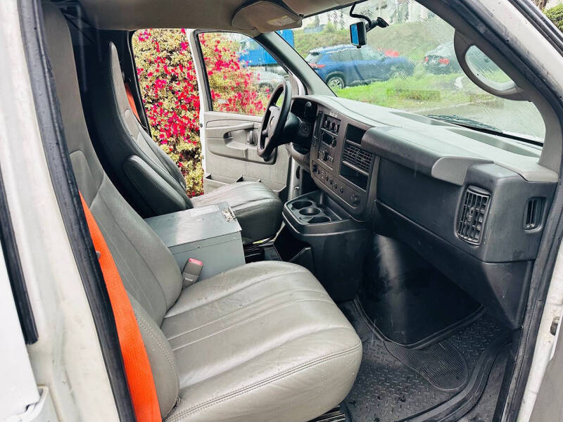 2013 Chevrolet Express 2500