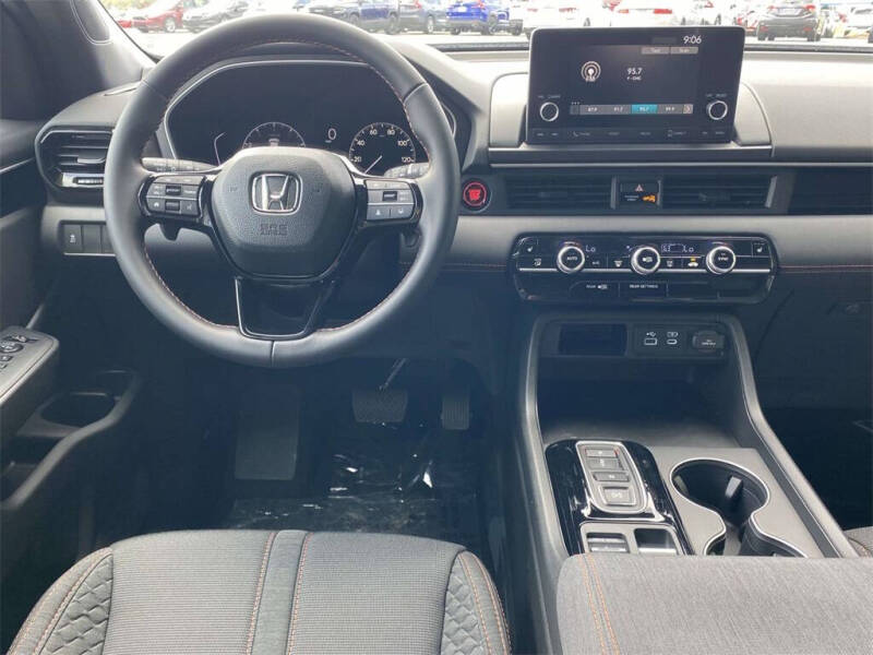 2025 Honda Pilot Sport