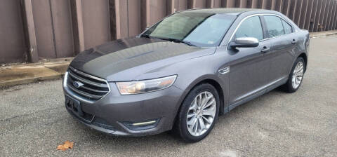 2015 Ford Taurus Limited