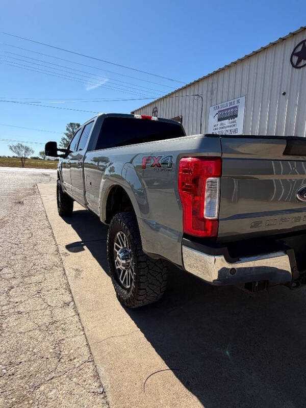 2019 Ford F-350 Super Duty Lariat