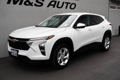 2025 Chevrolet Trax LS