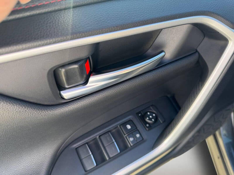 2024 Toyota RAV4 Prime XSE