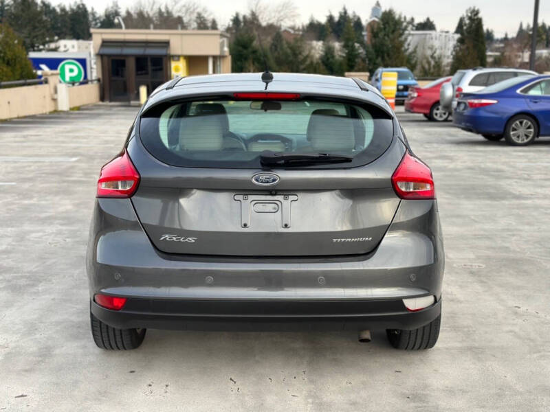 2017 Ford Focus Titanium