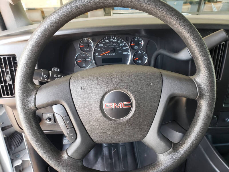 2024 GMC Savana 2500