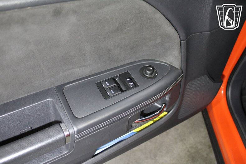 2009 Dodge Challenger SRT8