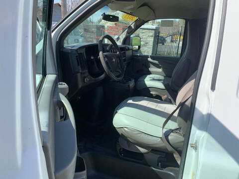 2013 Chevrolet Express 2500
