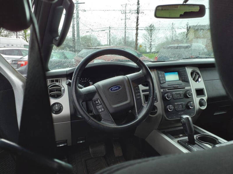 2017 Ford Expedition XLT