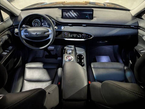 2025 Genesis GV70 2.5T Standard