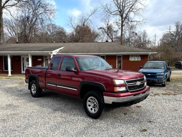 2006 Chevrolet Silverado 1500 for sale at Big Iron Auto LLC in Cape Girardeau, MO