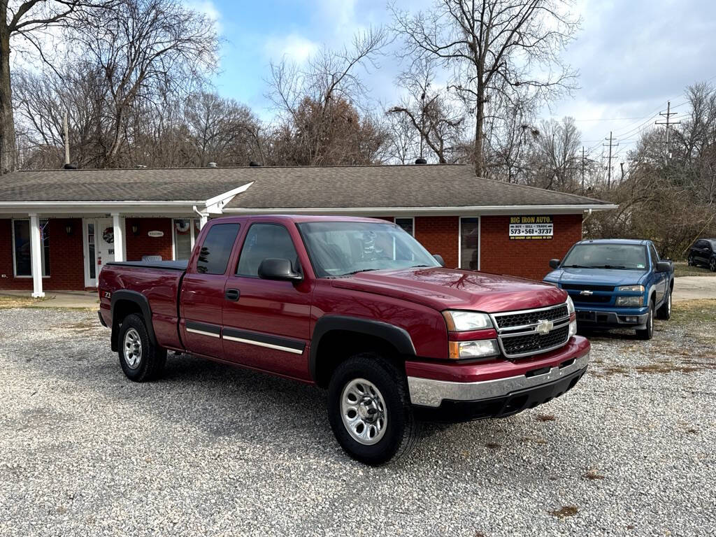 2006 Chevrolet Silverado 1500 for sale at Big Iron Auto LLC in Cape Girardeau, MO