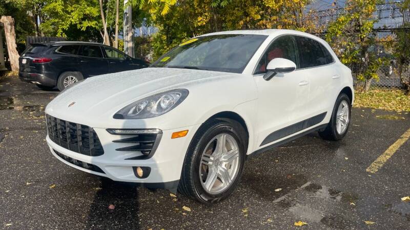 2016 Porsche Macan for sale at ANDONI AUTO SALES in Worcester MA