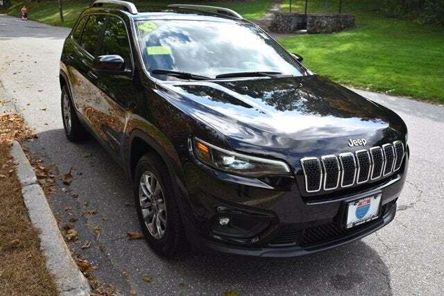 2019 Jeep Cherokee Latitude Plus photo 7