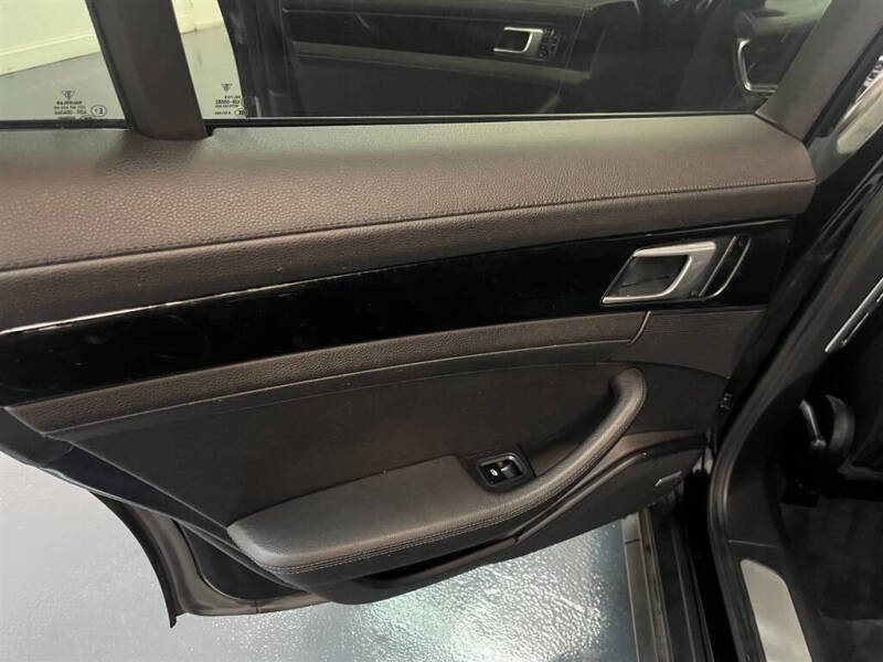 2018 Porsche Panamera 4