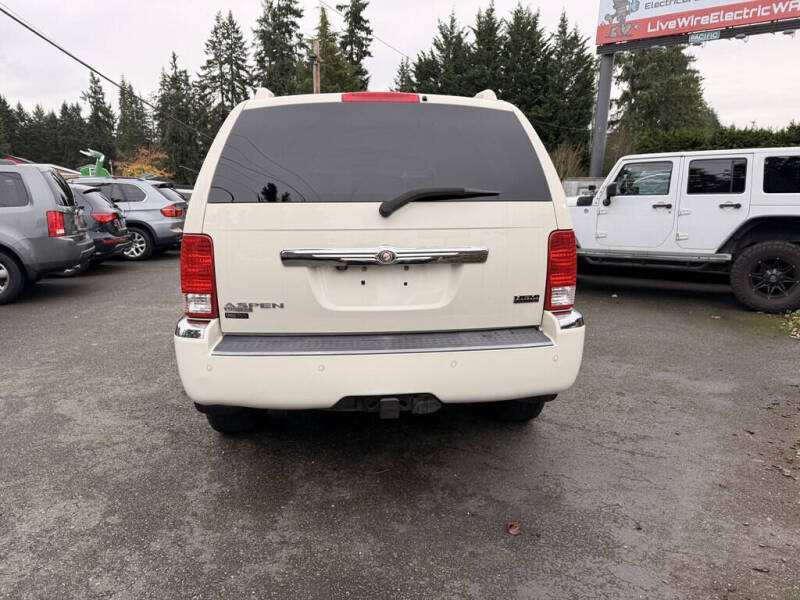 2008 Chrysler Aspen Limited