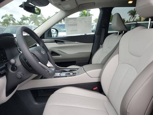 2027 Infiniti QX60 Luxe