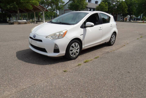 2013 Toyota Prius c Two