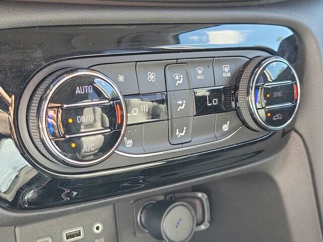 2023 Buick Encore GX Essence