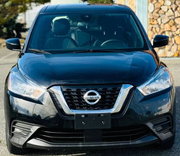 2020 Nissan Kicks S