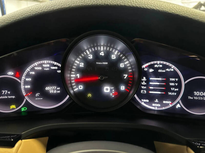 2022 Porsche Cayenne Platinum Edition