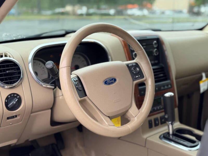 2010 Ford Explorer Eddie Bauer