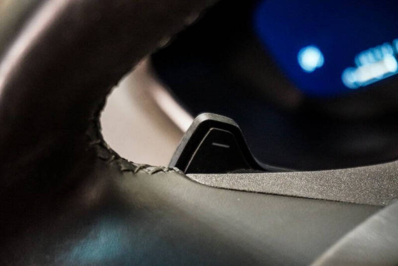 2019 Lincoln Nautilus Select