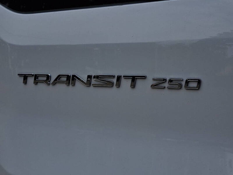 2025 Ford Transit