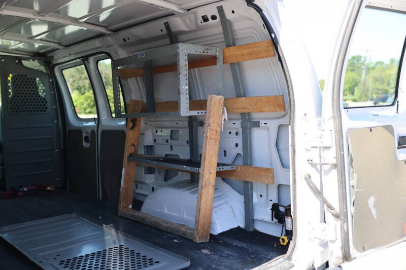 2013 Ford E-Series E-250