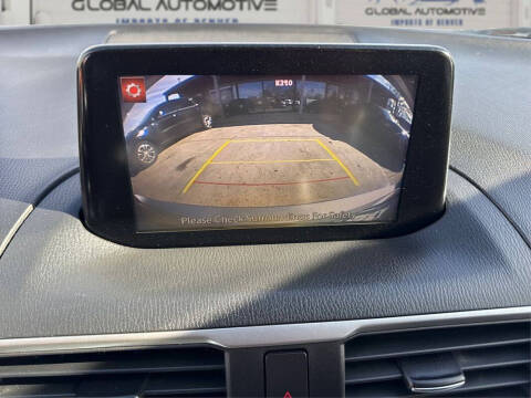 2018 Mazda MAZDA3 Touring