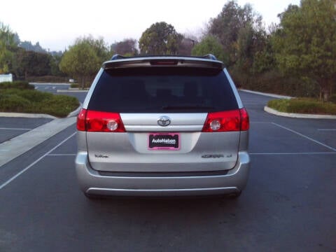 2009 Toyota Sienna