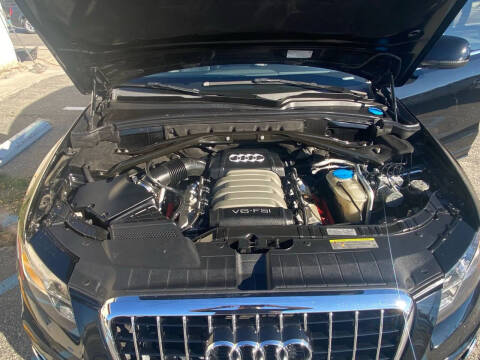 2011 Audi Q5 3.2 quattro Premium Plus