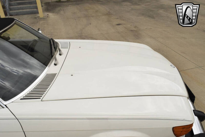 1984 Mercedes-Benz 380-Class 380 SL