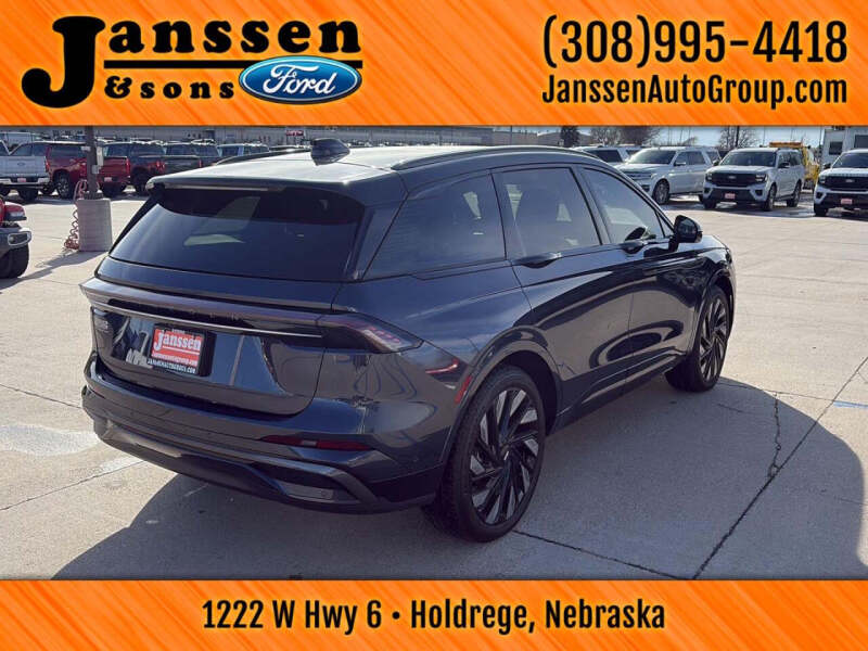 2024 Lincoln Nautilus Hybrid Reserve