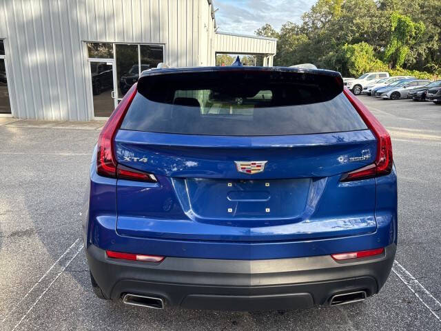 2023 Cadillac XT4 Luxury