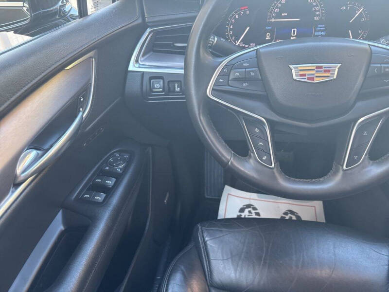 2018 Cadillac XT5 Luxury