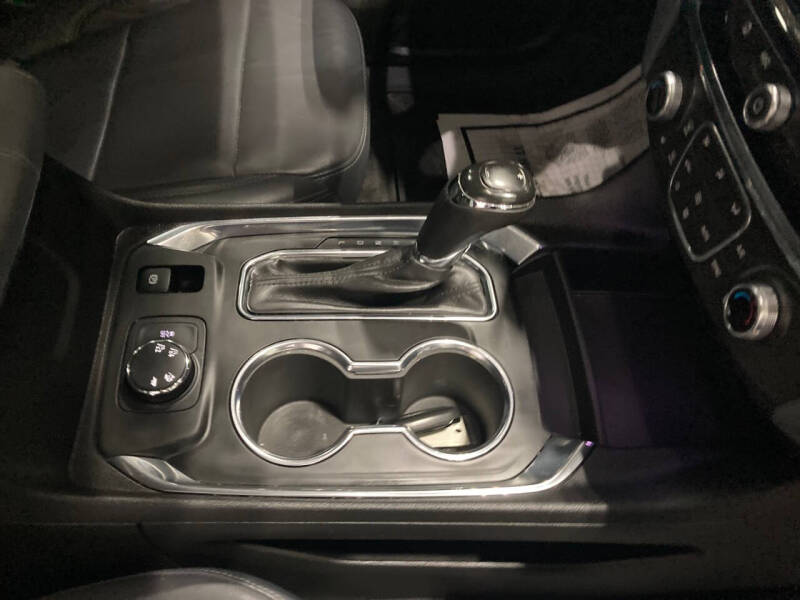 2018 Chevrolet Traverse LT Leather