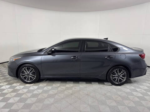 2022 Kia Forte GT Line