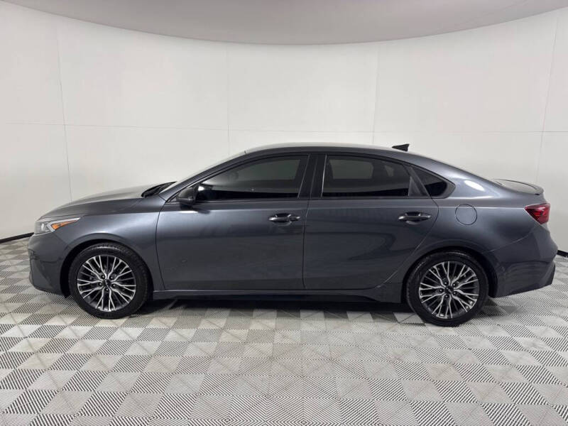 2022 Kia Forte GT Line