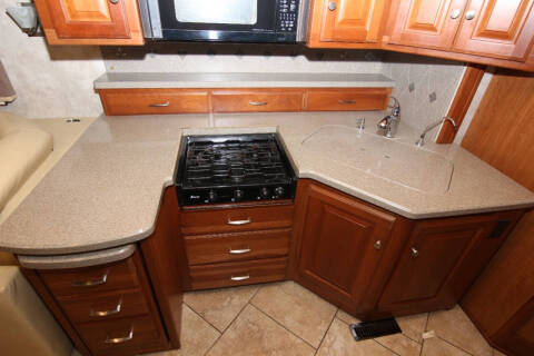 2011 Winnebago Journey