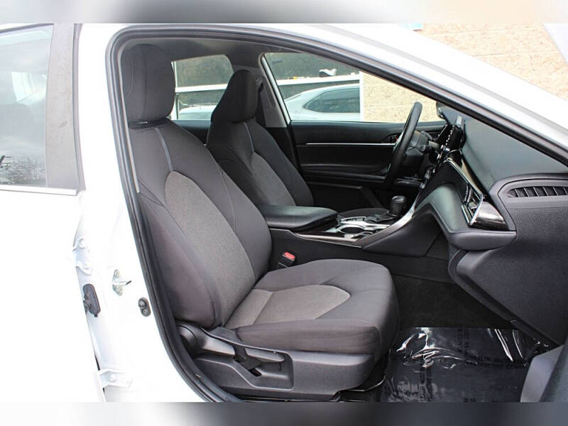 2021 Toyota Camry LE