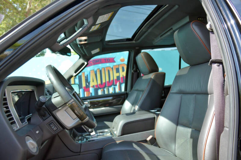 2009 Lincoln Navigator L