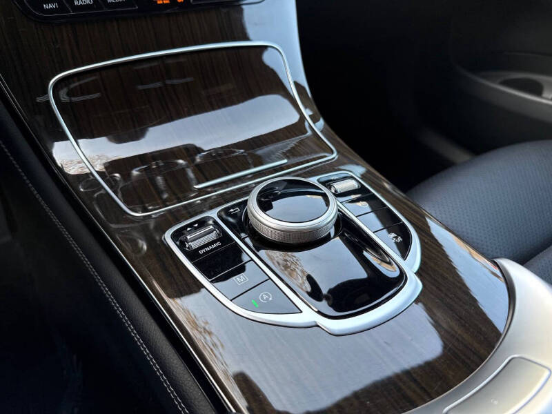 2019 Mercedes-Benz GLC GLC 300 4MATIC