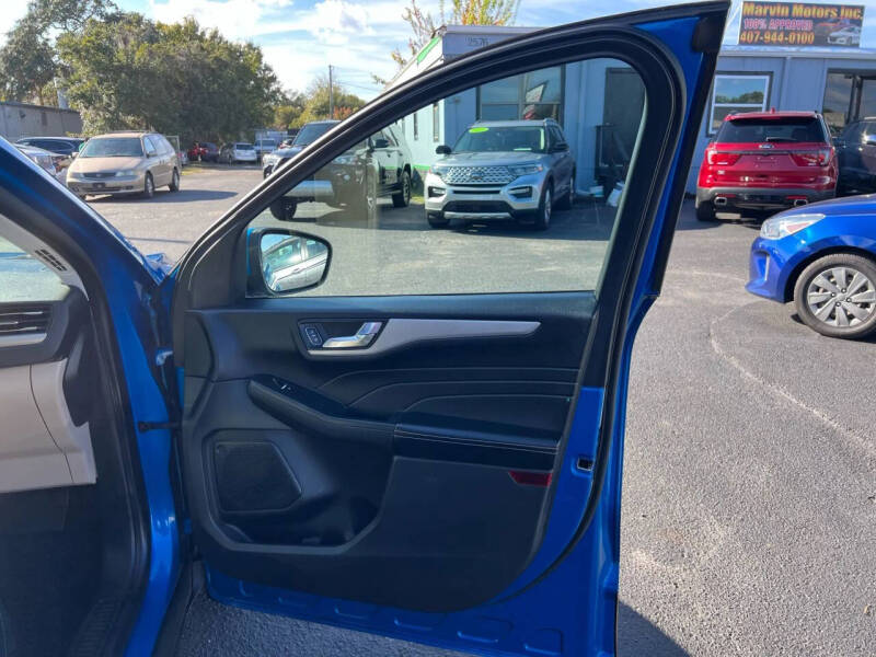 2021 Ford Escape SEL